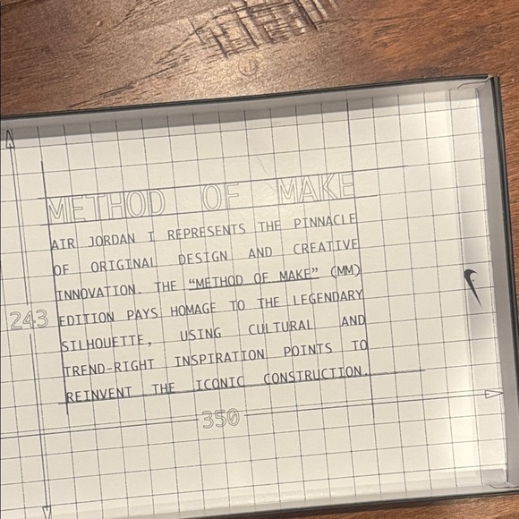 🎄 Christmas Sale 🎄 Size 10 Nike Air Jordan 1 Green Beige & White - Worn Once - Picture 3 of 13